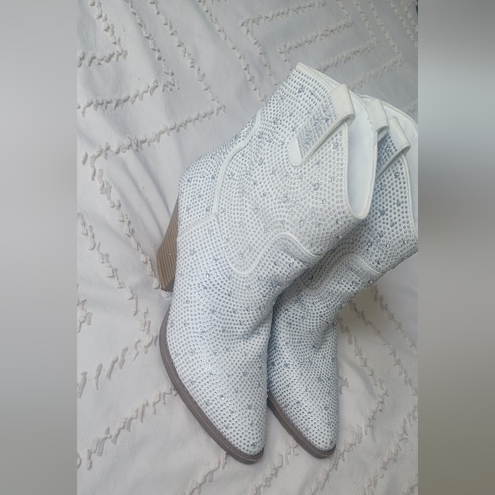 Sparkling cowboy boots